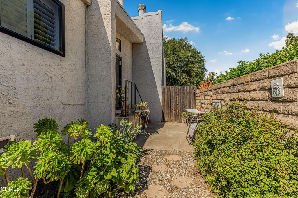 6392 Katherine Road, Unit A Simi Valley, CA 93063 - Photo 12 of 17