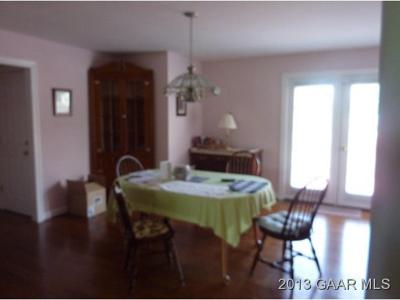 107 Gloucester Road Stuarts Draft, VA 24477 - Photo 8 of 12 Gallery Image 8