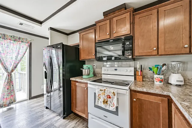 a view of an swimming pool and an outdoor space