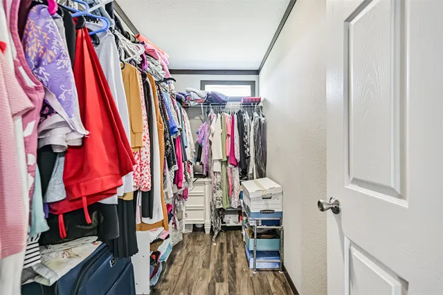 $699,900 | 2180 County Road 212, Angleton, TX 77515