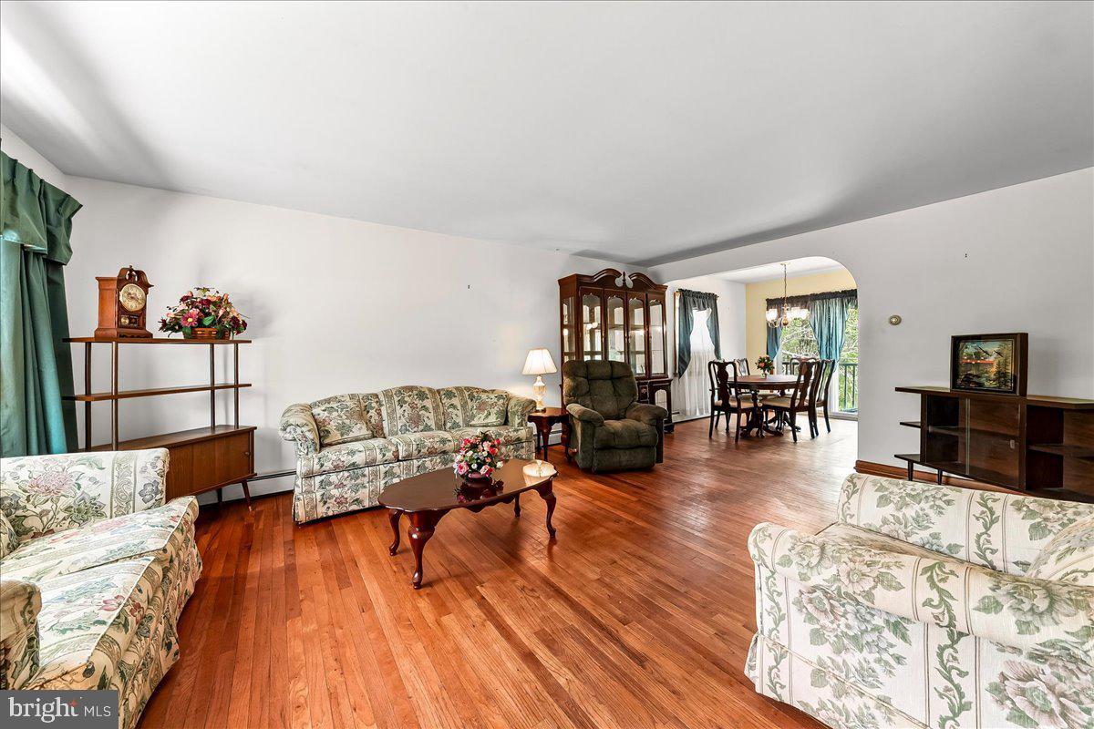 258 Walker Road Landenberg, PA 19350 - Photo 4 of 24