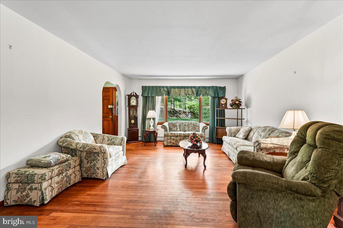 258 Walker Road Landenberg, PA 19350 - Photo 6 of 24