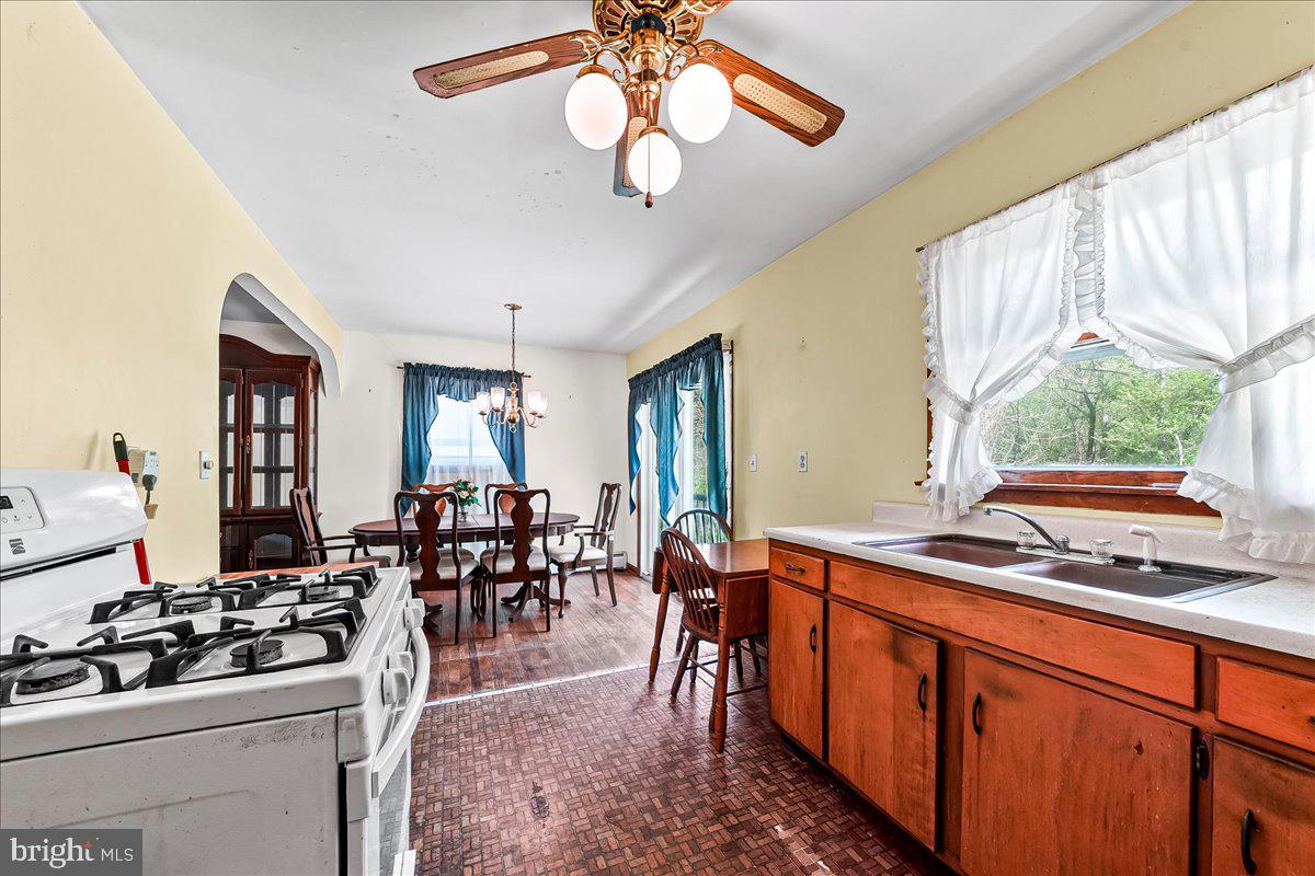 258 Walker Road Landenberg, PA 19350 - Photo 10 of 24