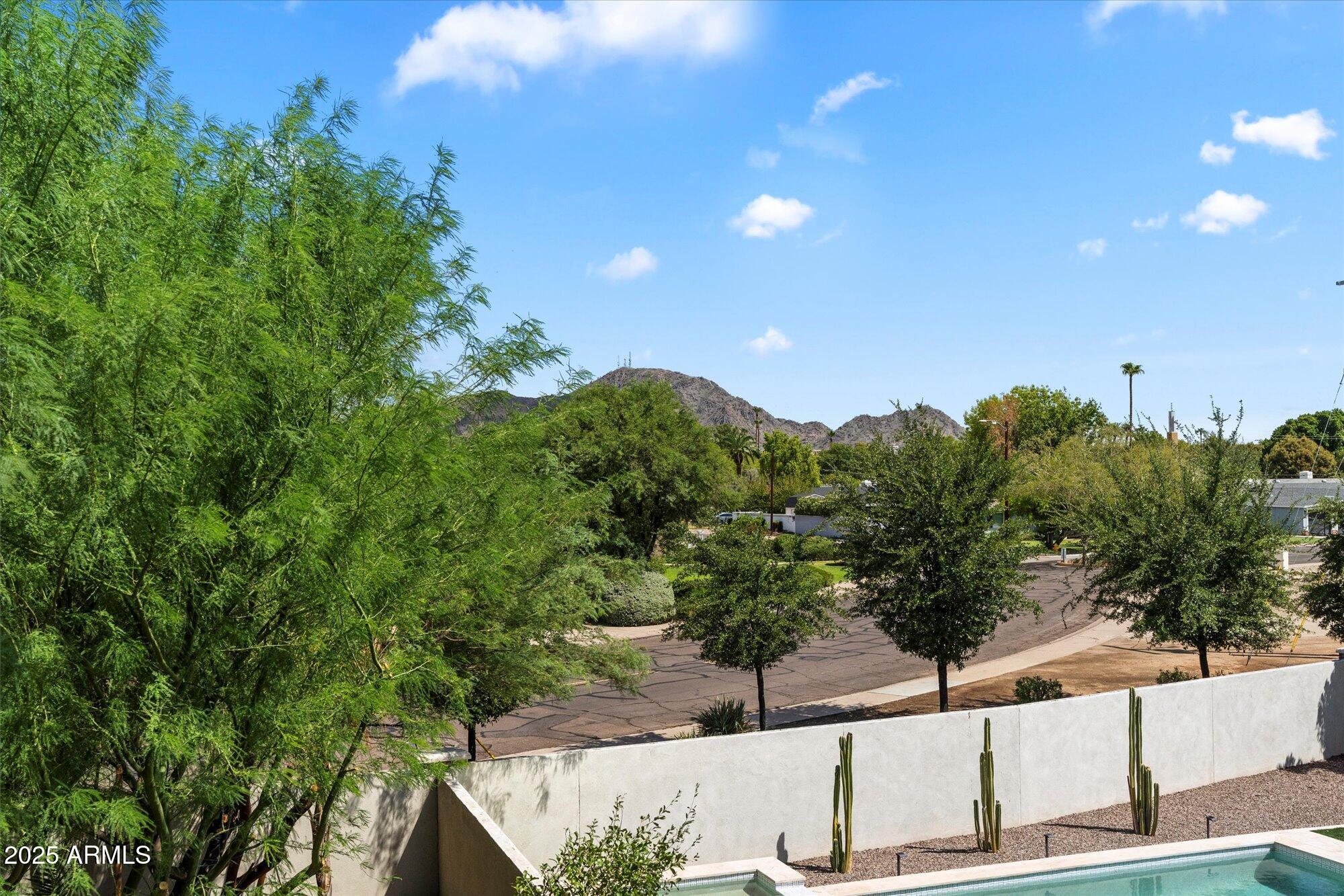 640 West Echo Lane Phoenix, AZ 85021 - Photo 24 of 55 41-99192693