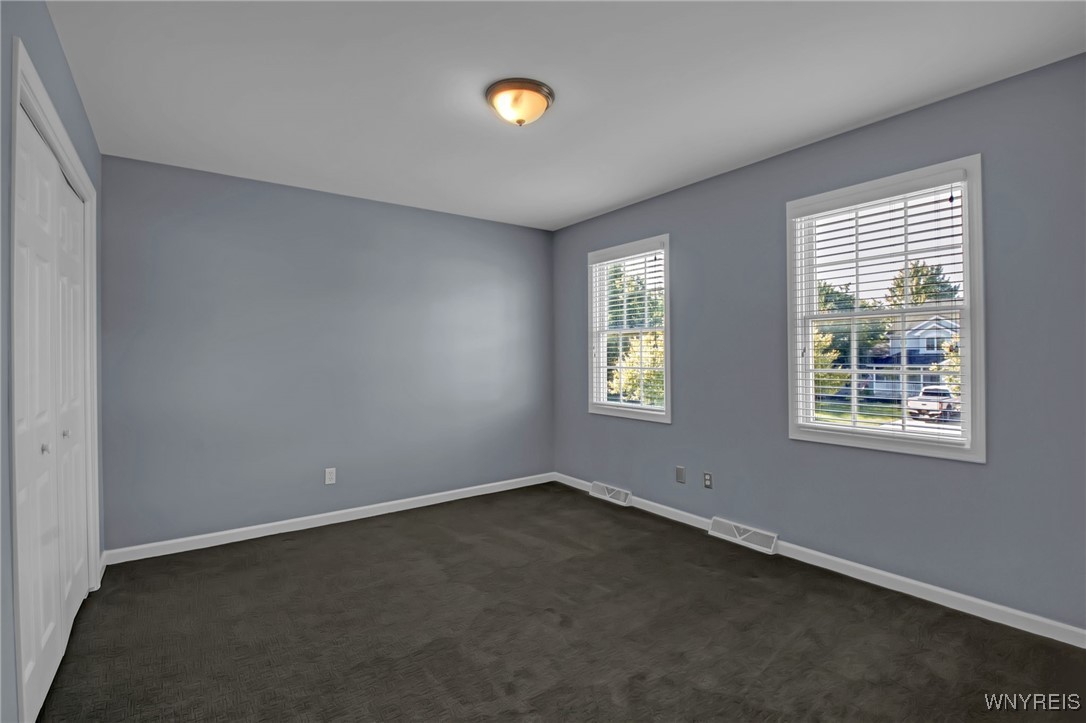 25 Windsor Ridge Drive Lancaster, NY 14086 - Photo 14 of 22