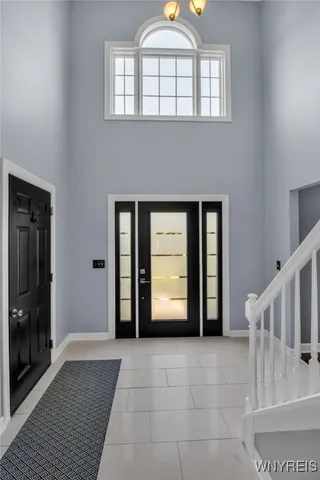 $572,500 | 25 Windsor Ridge Drive, Lancaster, NY 14086