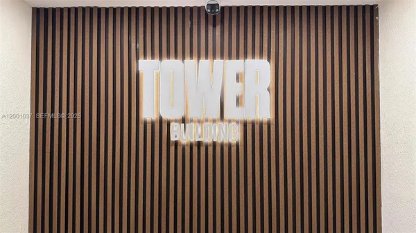 $1,975 | 2750 Northeast 183rd Street, Unit 106, Aventura, FL 33160