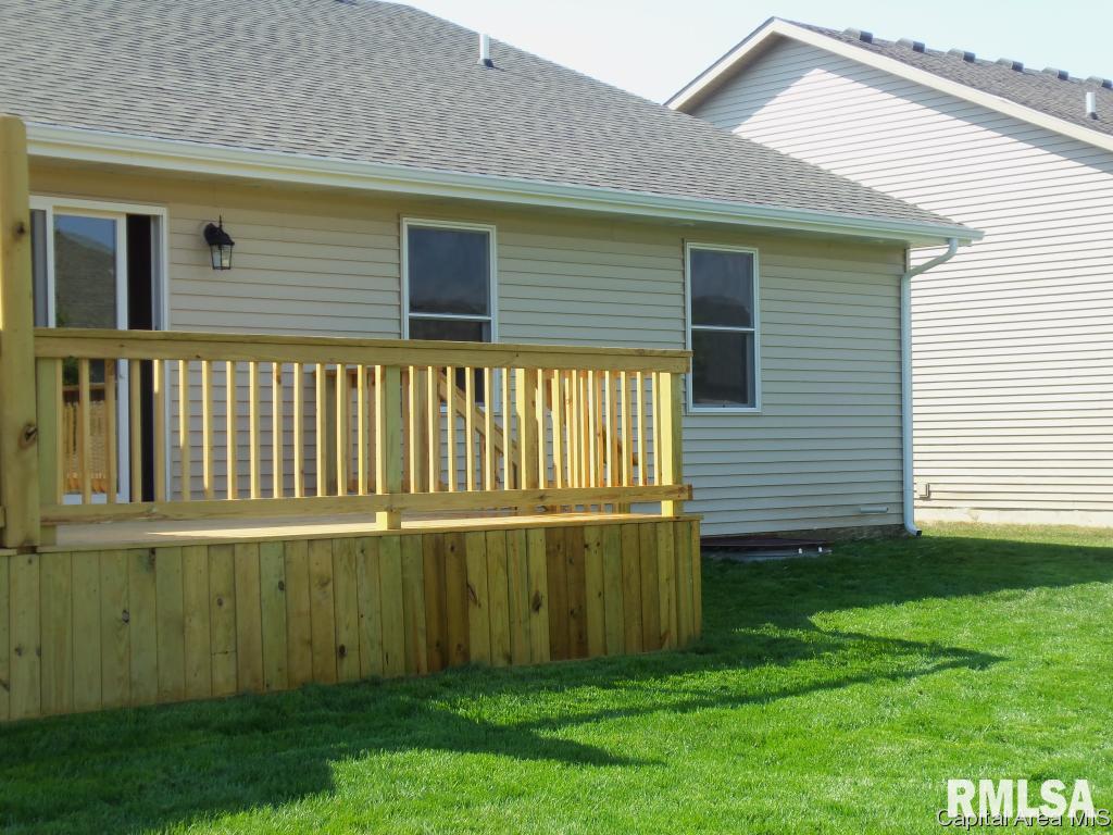 4819 Chestnut Drive Springfield, IL 62711 - Photo 2 of 10 Gallery Image 2