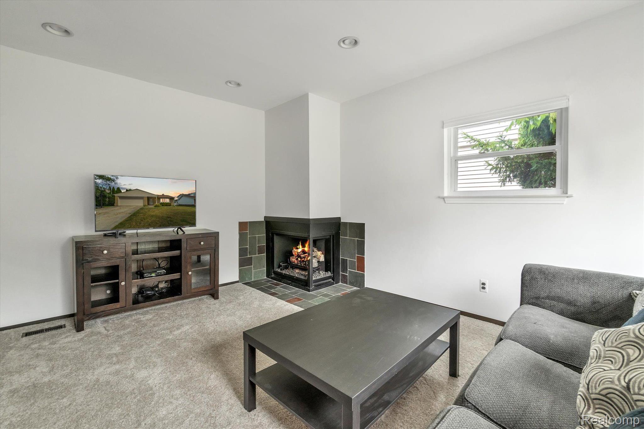 42364 Park Ridge Road Novi, MI 48375 - Photo 11 of 31 Gallery Image 11