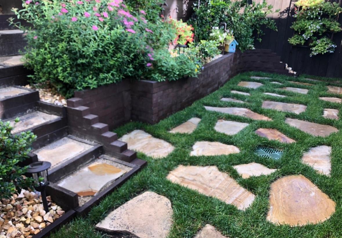 219 Bridle Point Circle Copperopolis, CA 95228 - Photo 21 of 75 Lovely rock detail and flowerbeds in this fully-landscaped backyard. One of the rare, fully-landscaped backyards in Bridle Point!