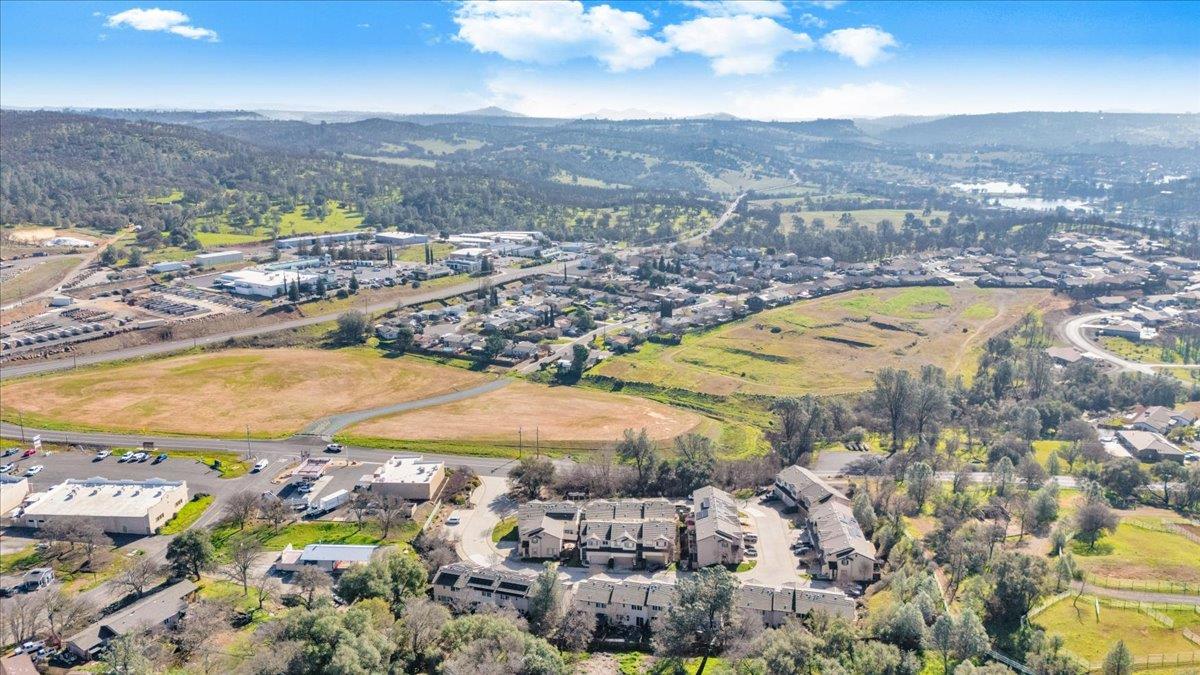 219 Bridle Point Circle Copperopolis, CA 95228 - Photo 44 of 75 Lake Tulloch ahead in the distance. Foothill beauty abounds!