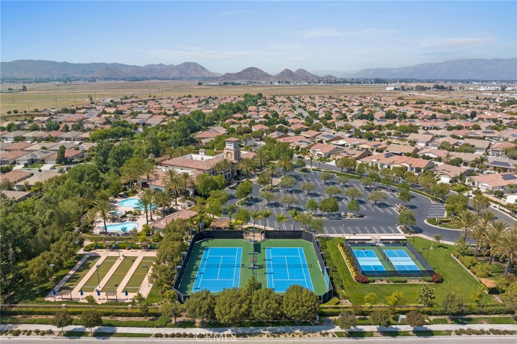 1669 Via Simpatico Hemet, CA 92545 - Photo 44 of 58