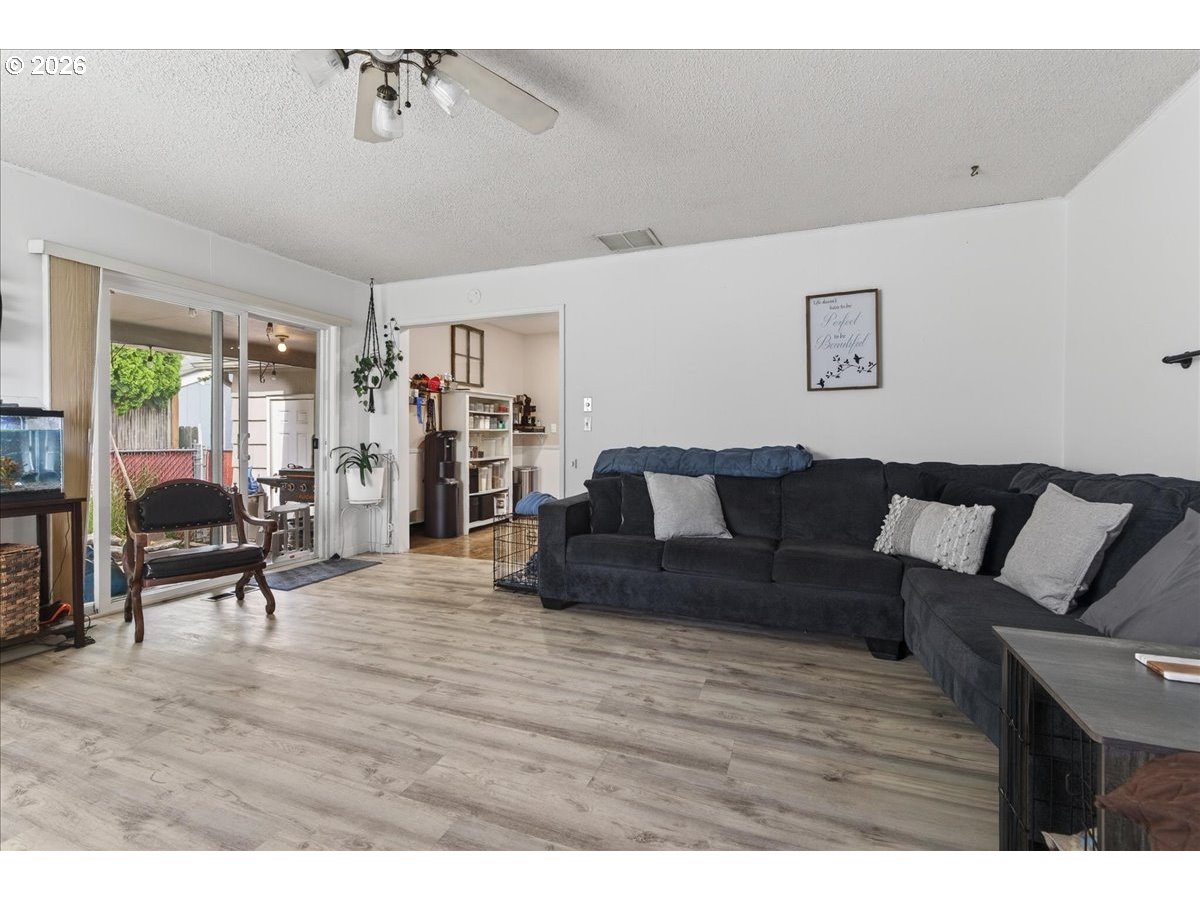 1300 Southwest Vine Street Albany, OR 97321 - Photo 24 of 43