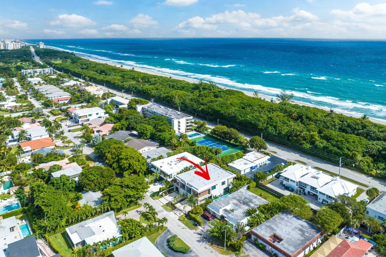 140 Northeast Wavecrest Way Boca Raton, FL 33432 - Photo 18 of 19 Ariel View