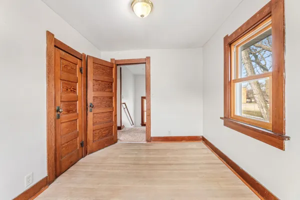 $185,000 | 413 South Sherman Street, Houston, MN 55943