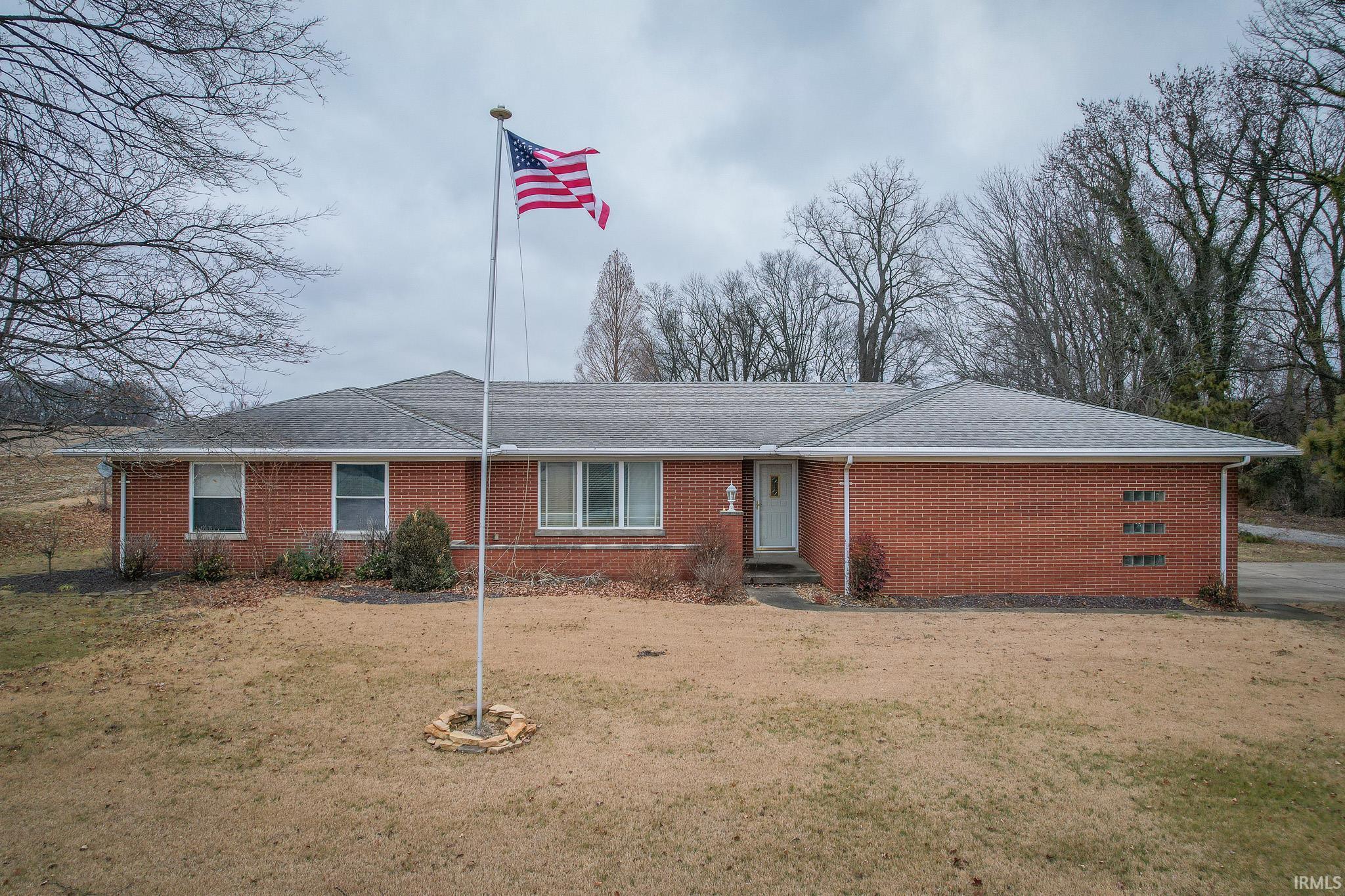 15 Mackey Ferry Road Mount Vernon, IN 47620 - Photo 1 of 36 Gallery Image 1