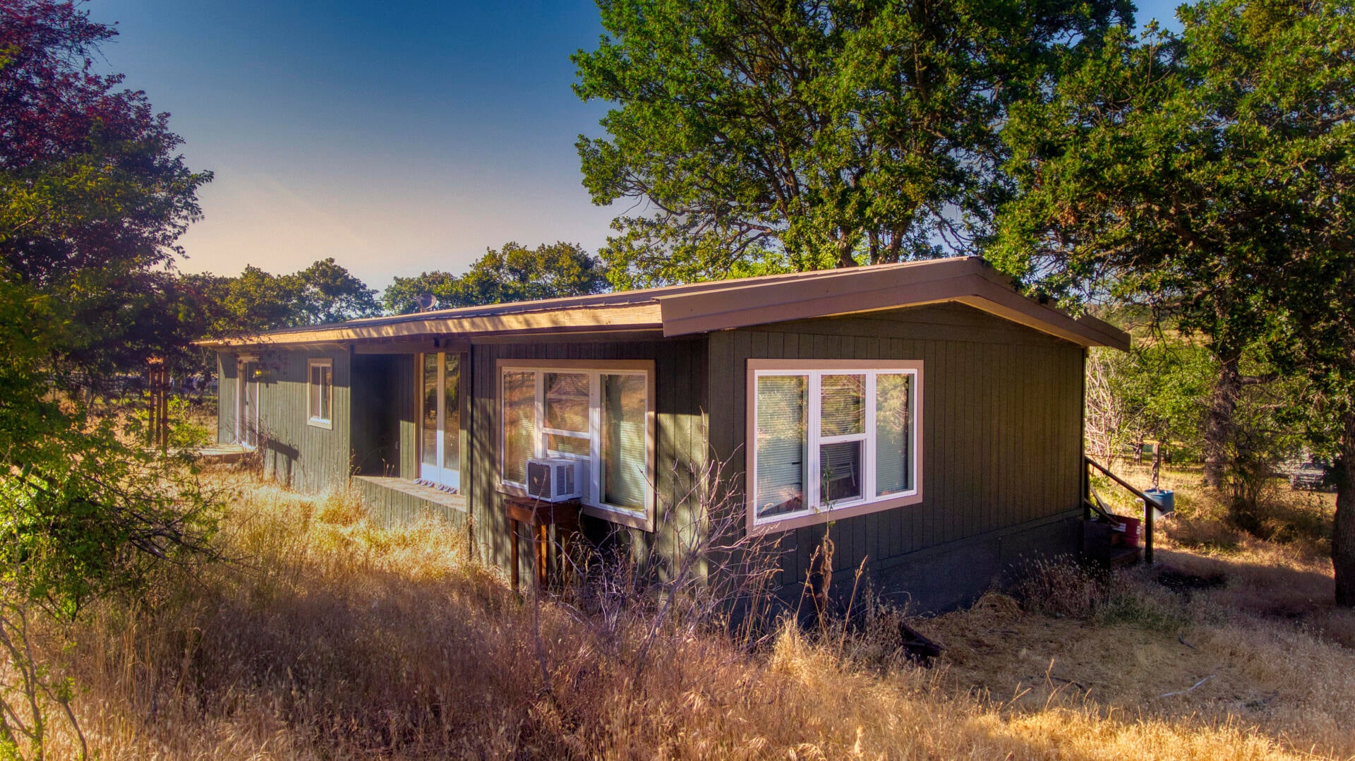 4611 East Antelope Road Eagle Point, OR 97524 - Photo 2 of 22 DJI_0344_hdr3