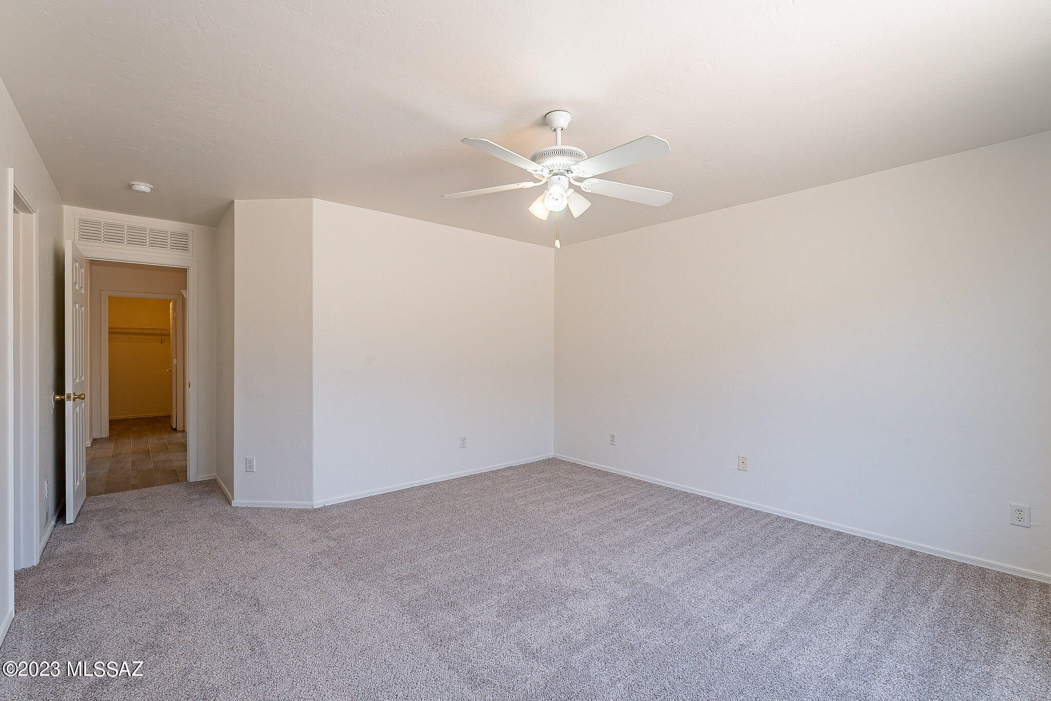 8513 East Sarnoff Ridge Loop Tucson, AZ 85710 - Photo 18 of 33
