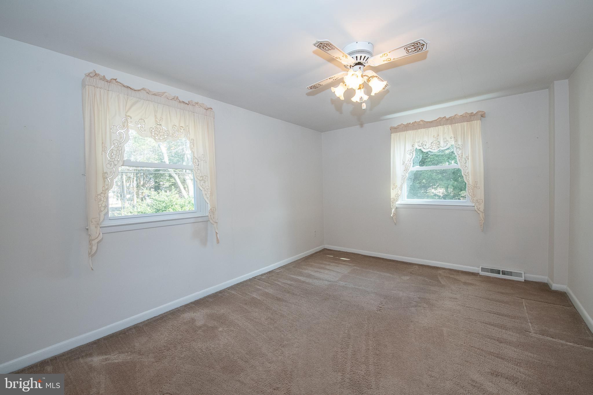 644 Evans Road Springfield, PA 19064 - Photo 27 of 50 Third Bedroom