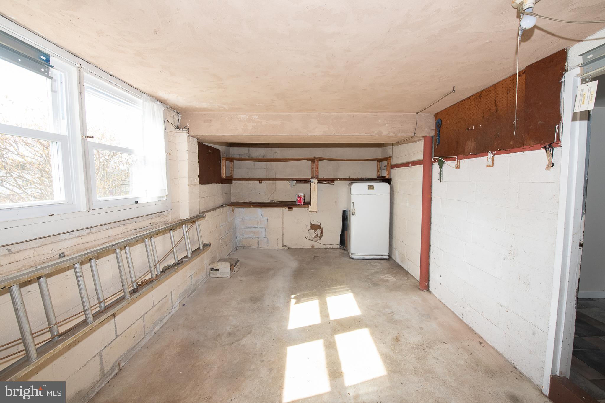644 Evans Road Springfield, PA 19064 - Photo 40 of 50 Garage