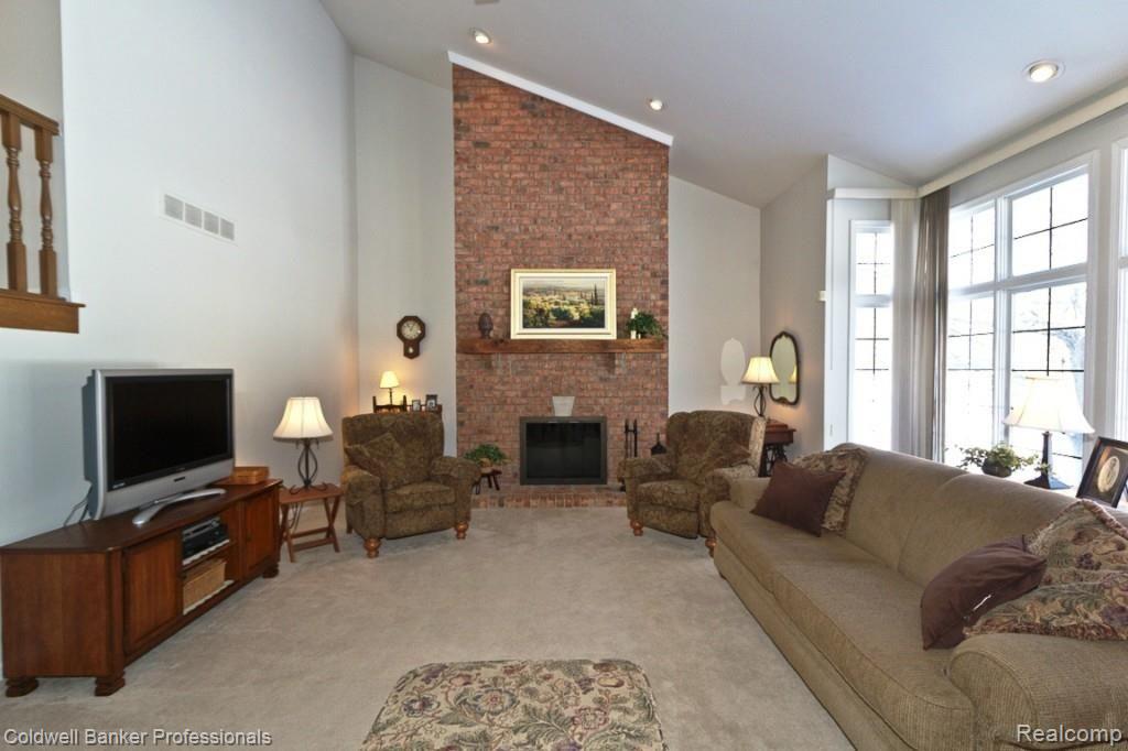 3208 Summit Ridge Drive Rochester Hills, MI 48306 - Photo 6 of 34