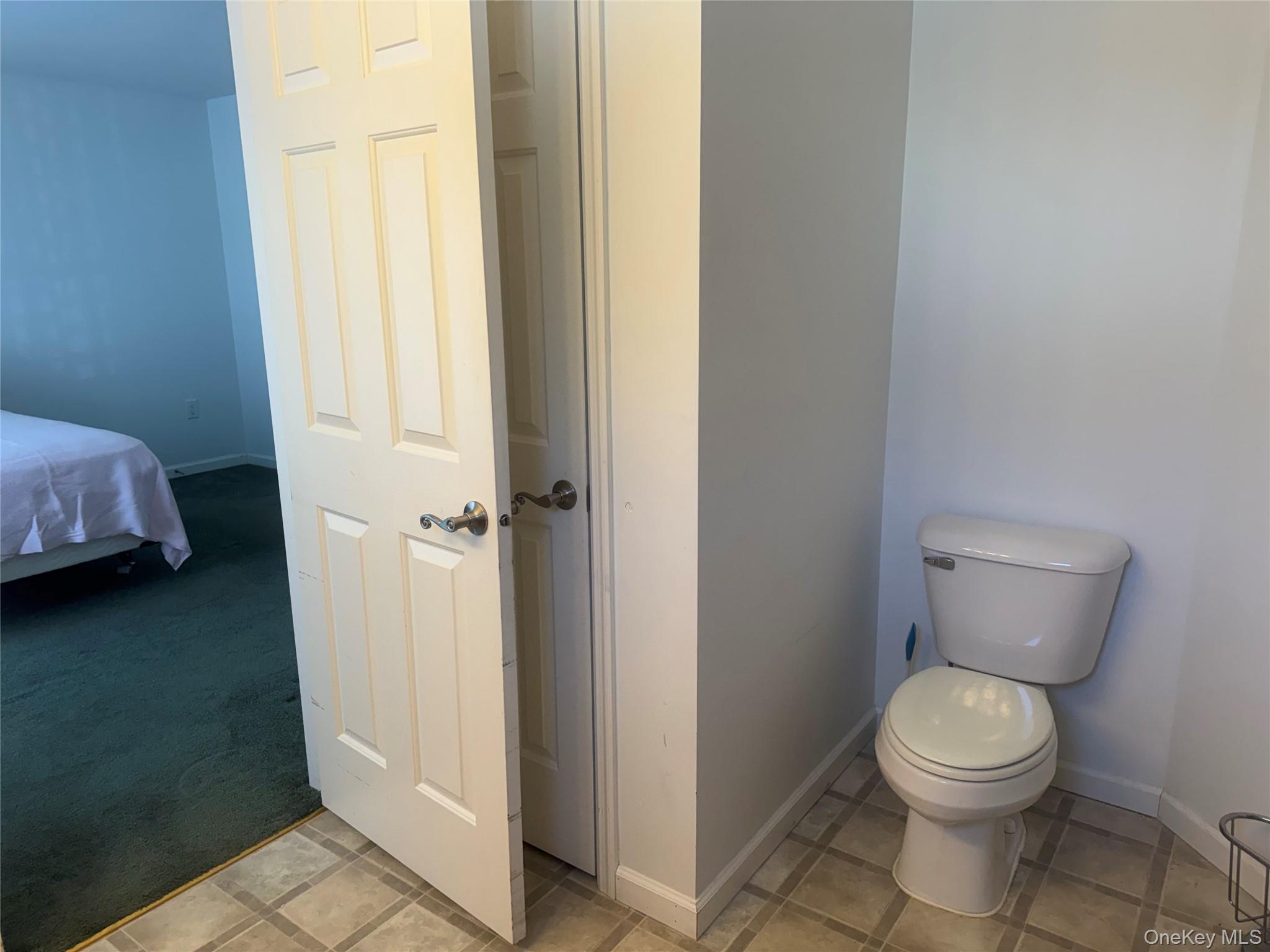 1407 Middle Road, Unit 275 Calverton, NY 11933 - Photo 13 of 24