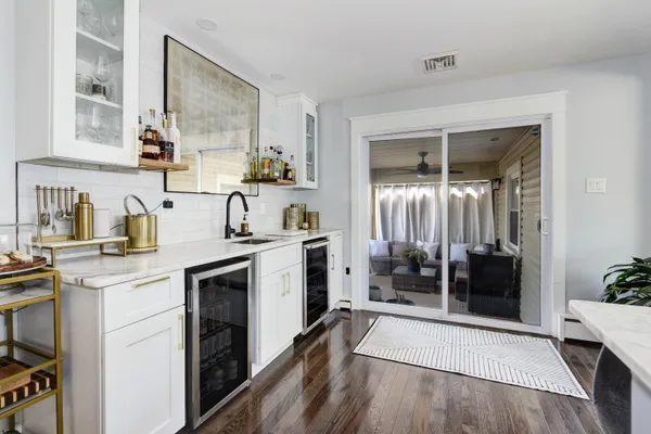 $1,699,000 | 421 North Delavan Avenue, Margate City, NJ 08402