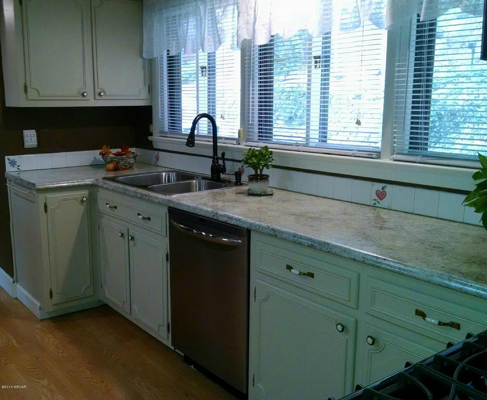 1907 Devon Road Williamsport, PA 17701 - Photo 34 of 35 IMG952014102395211843