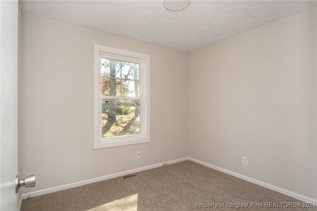 5024 Steed Road Fayetteville, NC 28306 - Photo 15 of 35 Gallery Image 15