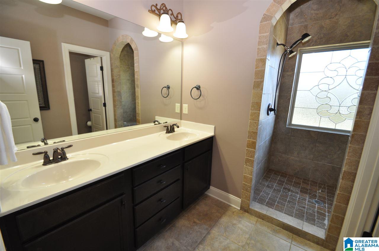 195 Red Bay Drive Alabaster, AL 35114 - Photo 10 of 18