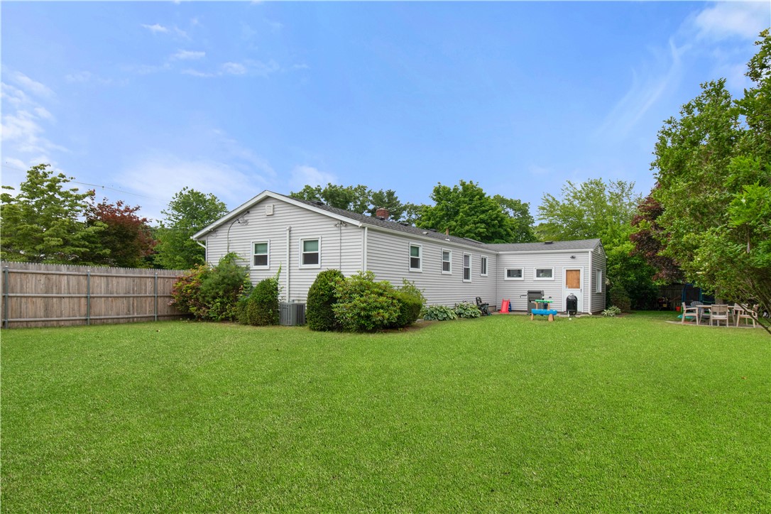 114 Johnson Boulevard Coventry, RI 02816 - Photo 24 of 27