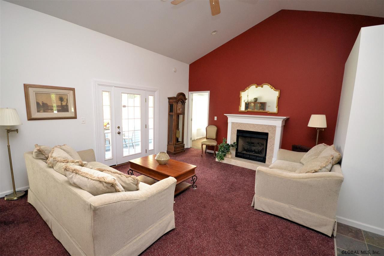 511 Ridge Road Queensbury, NY 12804 - Photo 4 of 20 Photo 4