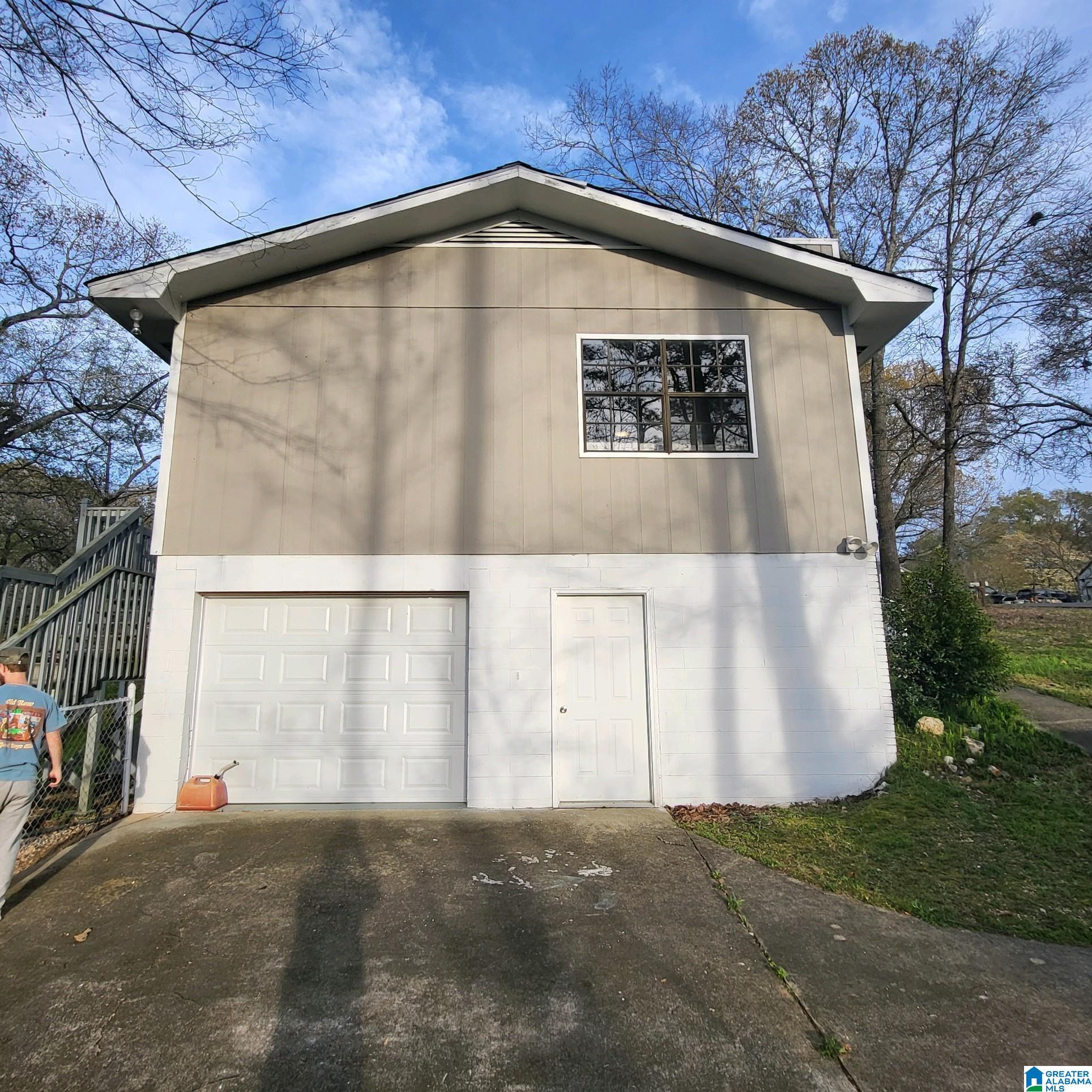 705 West 41st Street Anniston, AL 36206 - Photo 4 of 27