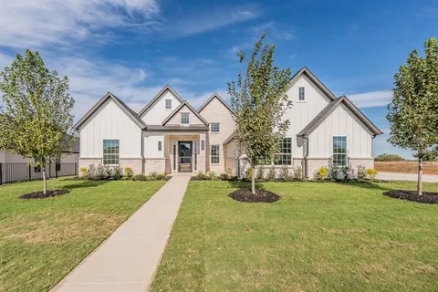 $844,900 | 105 Bel Grand Road, Haslet, TX 76052