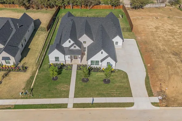 $819,900 | 105 Bel Grand Road, Haslet, TX 76052