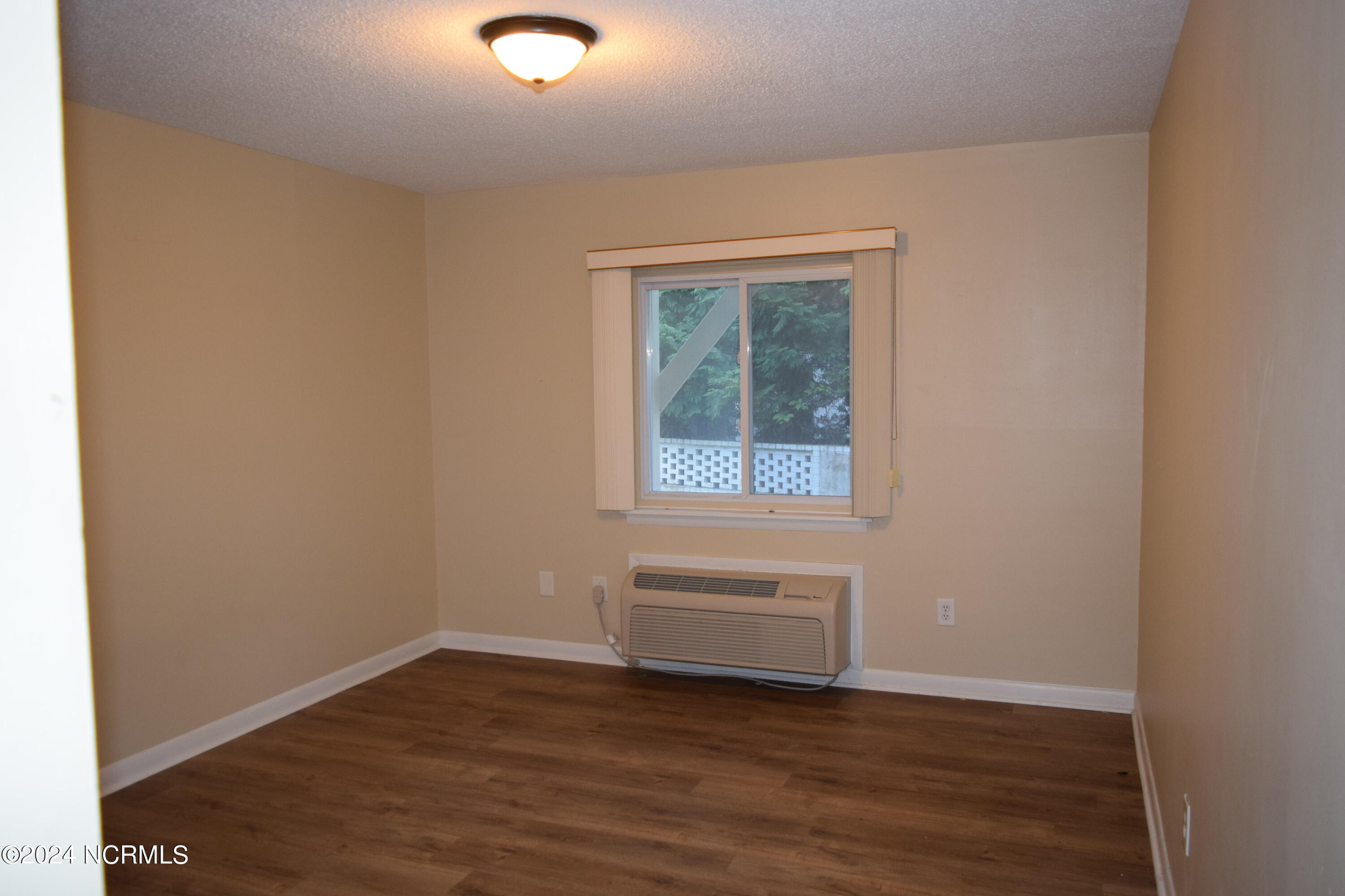 15 McLean Road, Unit 1 Pinehurst, NC 28374 - Photo 6 of 10