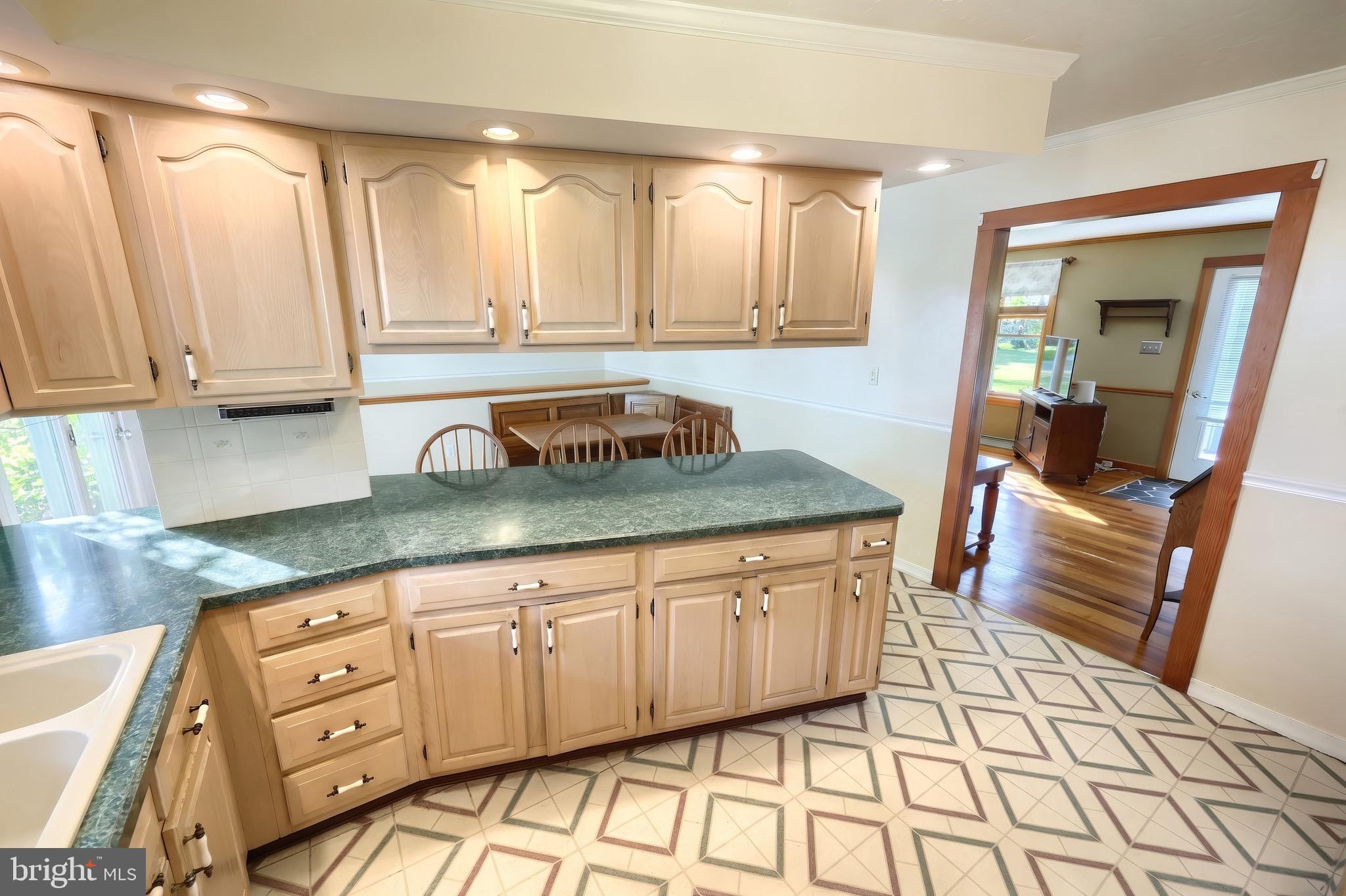 4350 Old Orchard Road York, PA 17402 - Photo 13 of 52
