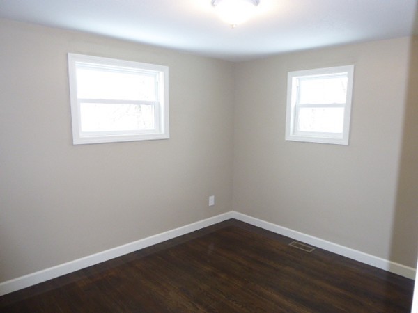 31 Plumtree Circle Springfield, MA 01118 - Photo 10 of 11