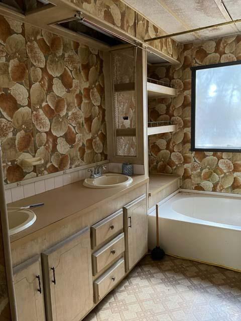 17816 Freight Rd Lane Klamath Falls, OR 97601 - Photo 11 of 20 11