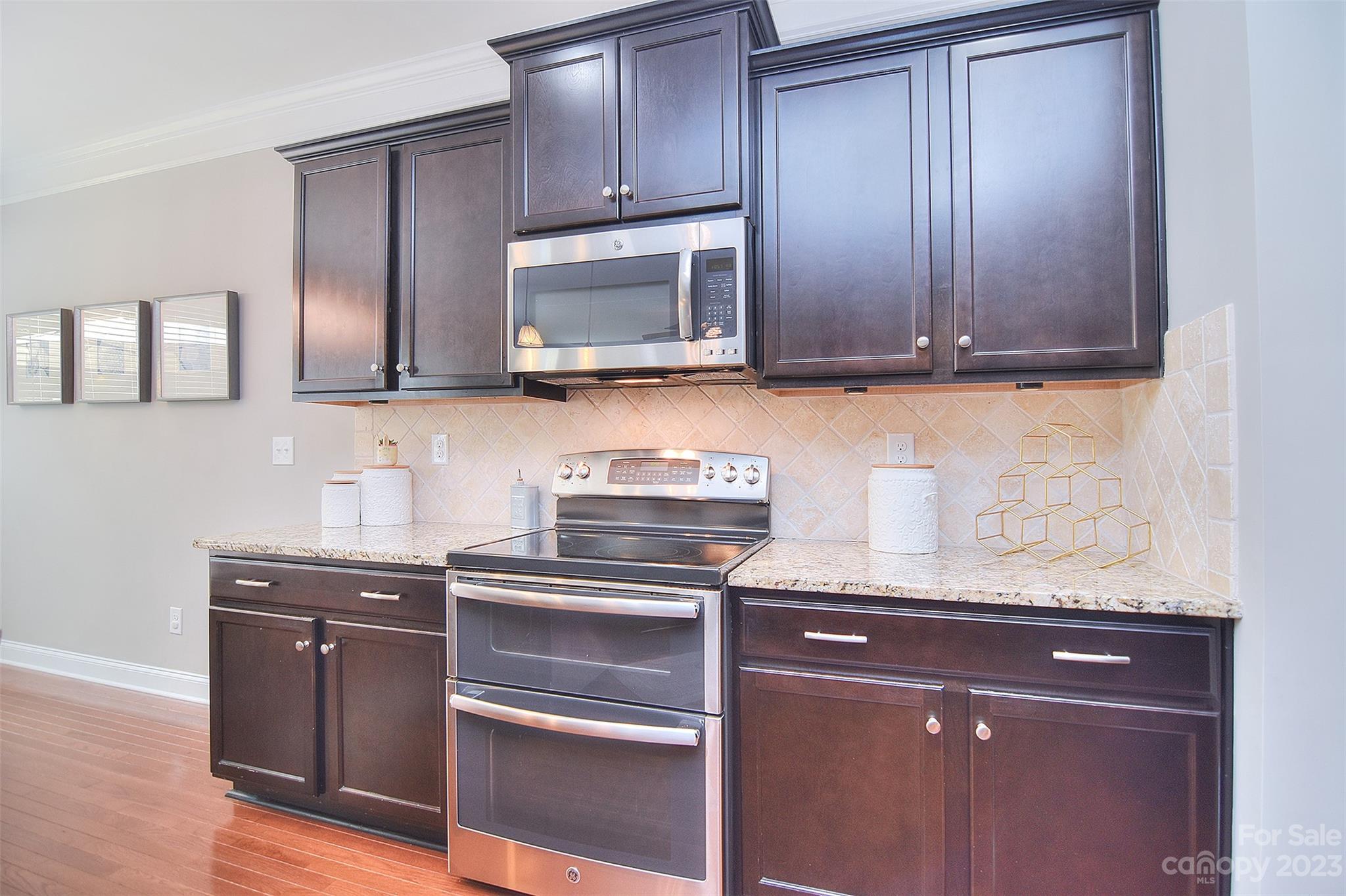 473 Sheltered Cove Court Fort Mill, SC 29708 - Photo 16 of 39 Gallery Image 16