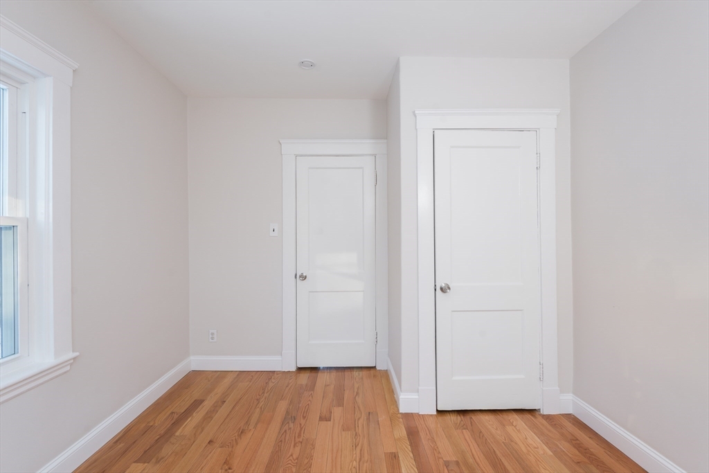 21 Upcrest Road Boston, MA 02135 - Photo 19 of 32