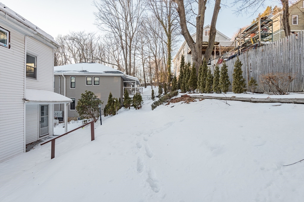 21 Upcrest Road Boston, MA 02135 - Photo 30 of 32