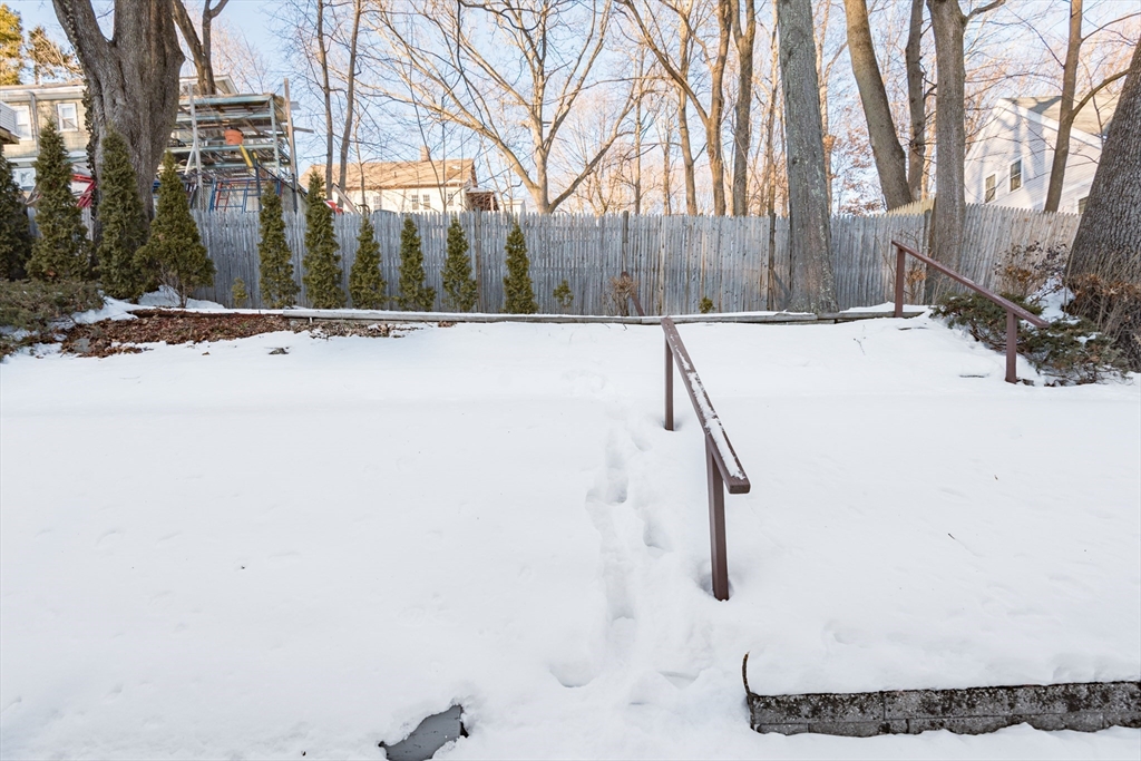 21 Upcrest Road Boston, MA 02135 - Photo 31 of 32