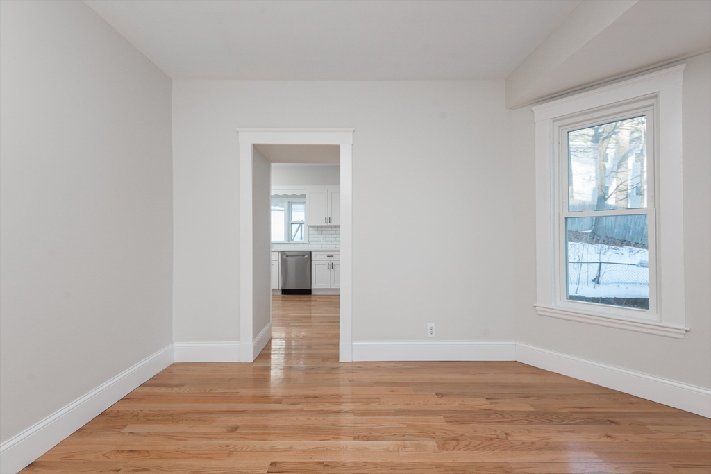 21 Upcrest Road Boston, MA 02135 - Photo 10 of 32