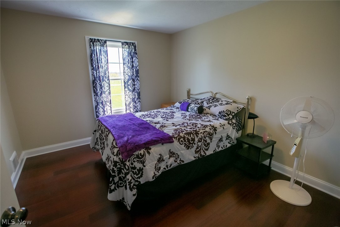 8193 White Road Burbank, OH 44214 - Photo 18 of 35 Gallery Image 18