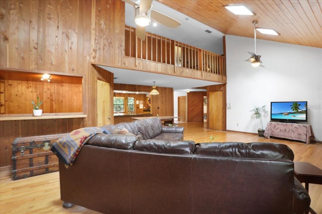 22731 Northwest 91st Court Road Micanopy, FL 32667 - Photo 8 of 56