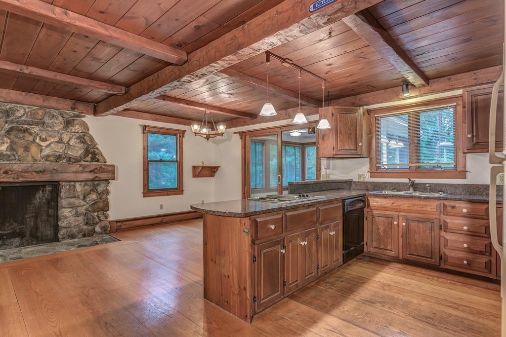 133 Federal Hill Road Milford, NH 03055 - Photo 6 of 40