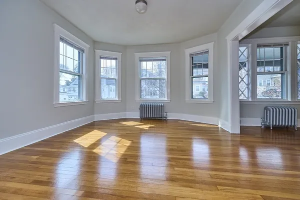 $2,850 | 125 Winsor Avenue, Unit 1, Watertown, MA 02472