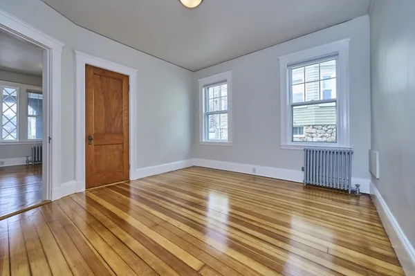 $2,850 | 125 Winsor Avenue, Unit 1, Watertown, MA 02472