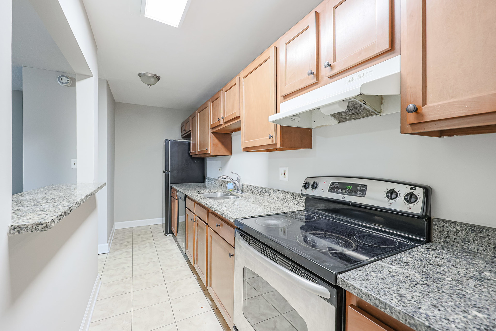 1961 North Hicks Road, Unit 111 Palatine, IL 60074 - Photo 18 of 42